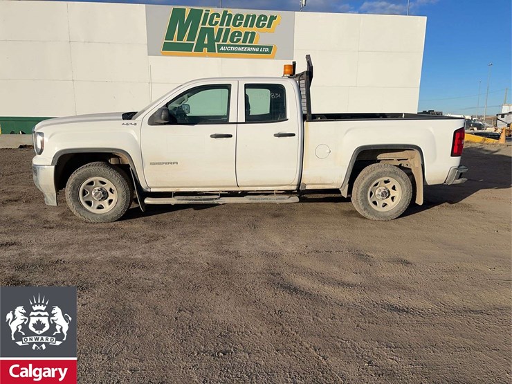 2017-gmc-sierra-1500-image-2