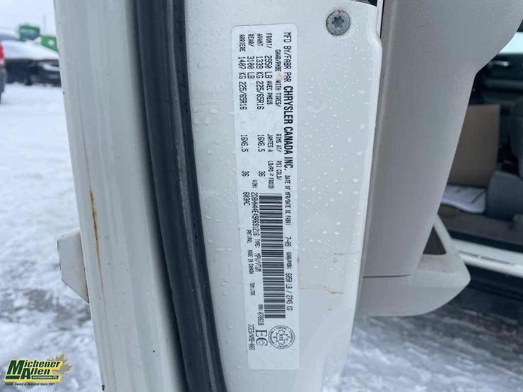 2009-dodge-grand-caravan-se-image-37