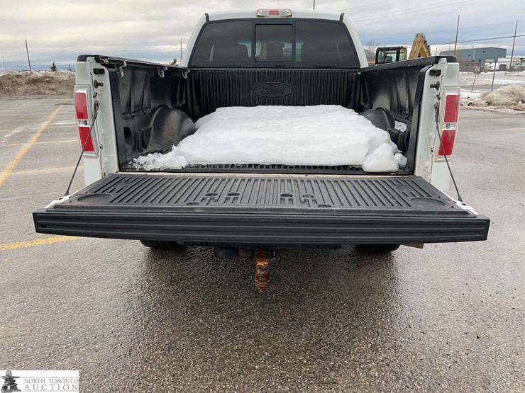 2011-ford-f150-image-29