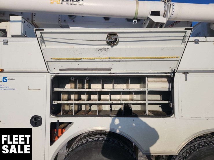 2012-international-workstar-7400-image-32