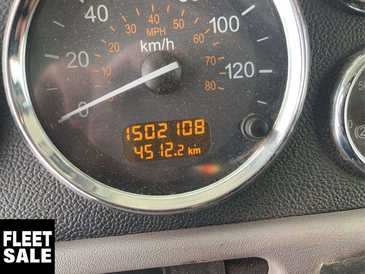 2016-peterbilt-367-image-19