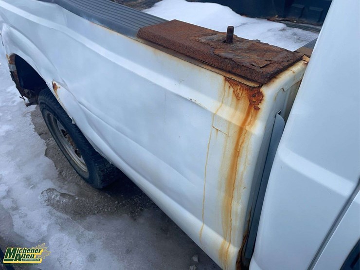 2011-ford-f250-image-28