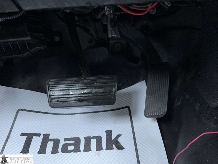 2015-chevrolet-k1500-image-24