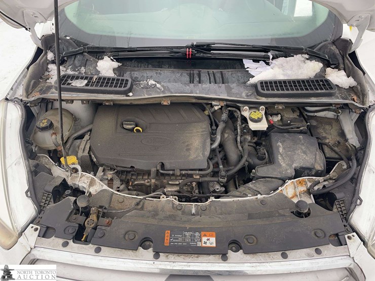 2017-ford-escape-image-11