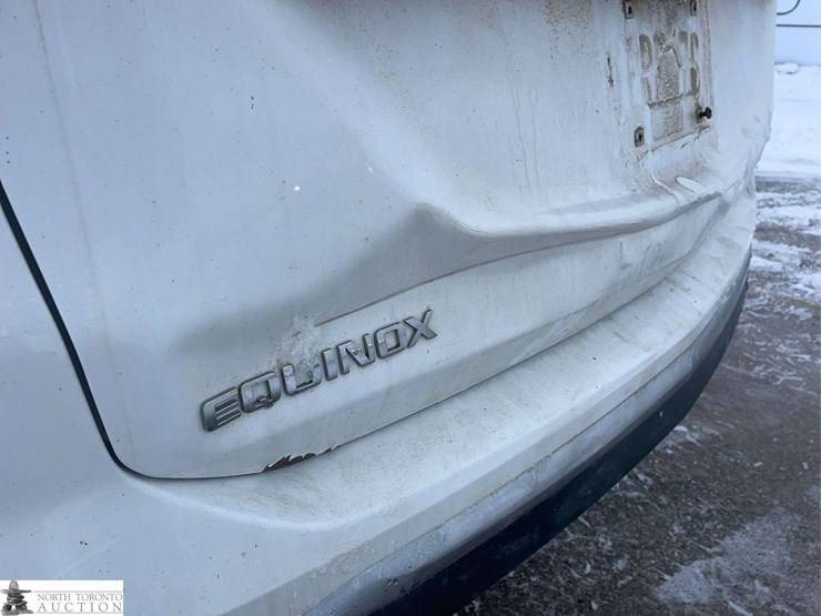 2018-chevrolet-equinox-image-34