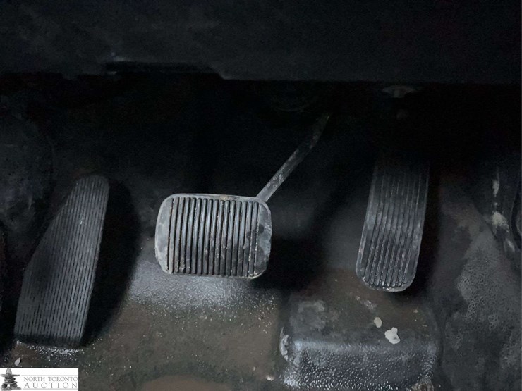 2016-ford-explorer-police-interceptor-image-26