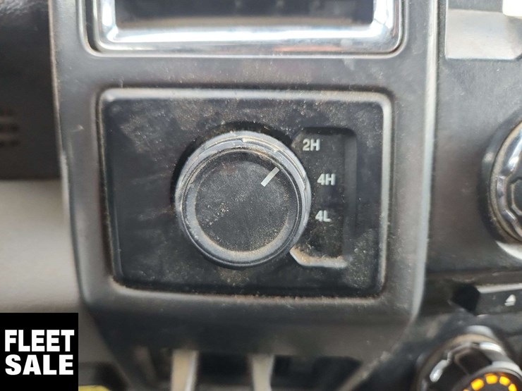 2017-ford-f550-image-21