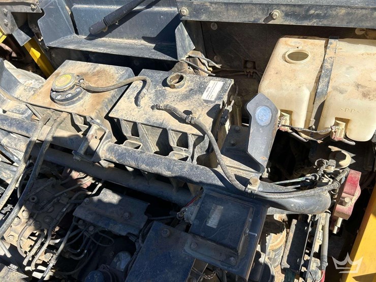 2016-komatsu-hm400-5-image-9