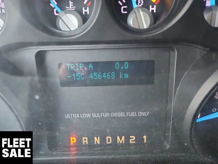 2011-ford-f550-image-25