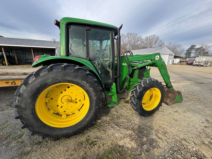 2023-john-deere-6420-image-8
