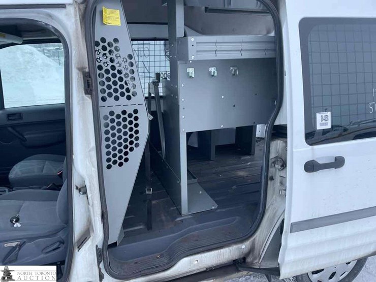 2012-ford-transit-connect-image-15