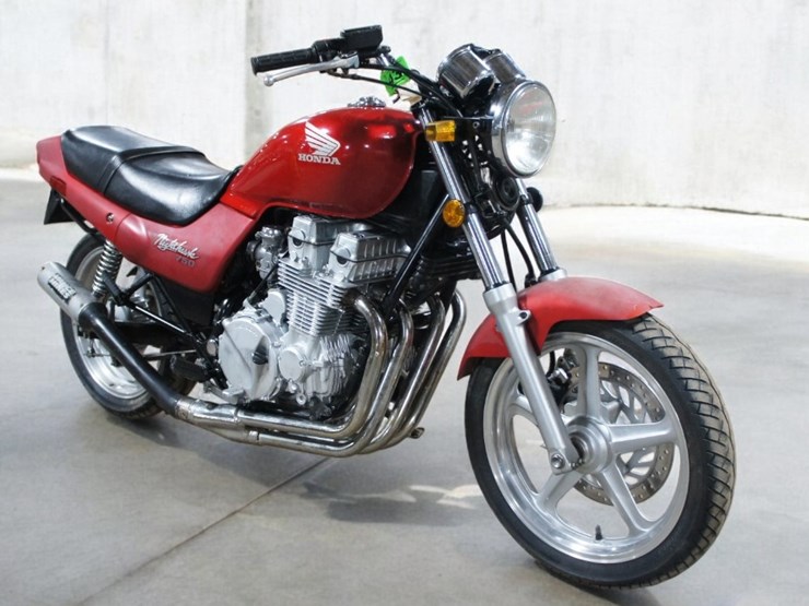 1991-honda-cb750sc-nighthawk-motorcycle-image-2