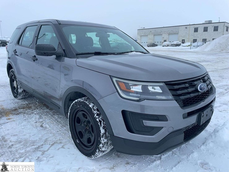 2019-ford-explorer-police-interceptor-image-7