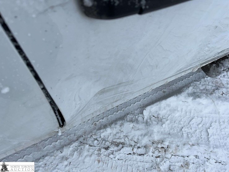 2014-dodge-1500-image-27