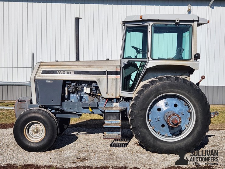 1989-white-140-image-8