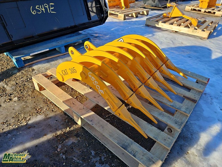 caterpillar-305-image-1