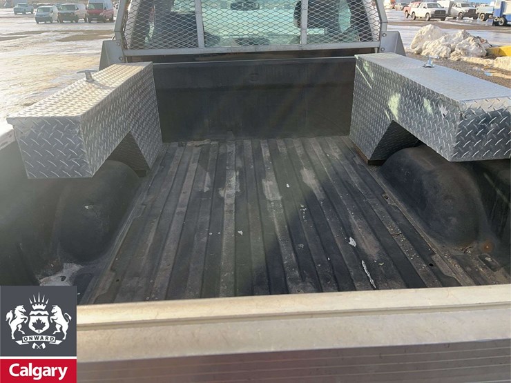 2010-gmc-sierra-1500-image-5