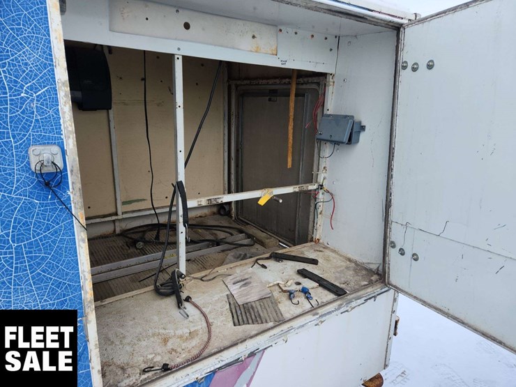 enclosed-pay-station-trailer-july-1984-e&n-s/a-7'6"-enclosed-trailer-image-13