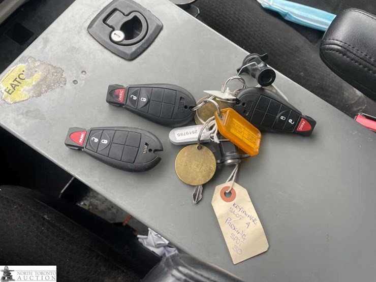 2012-dodge-ram-van-image-27