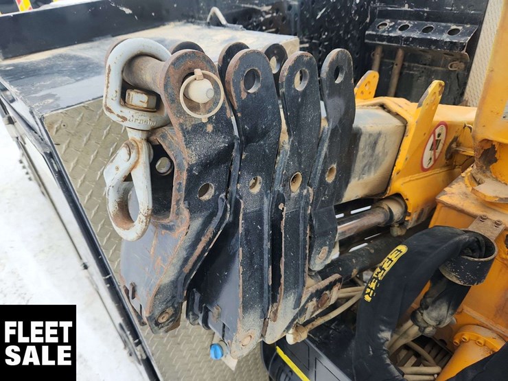 2017-ford-f550-image-30