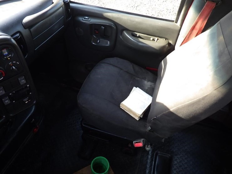 2007-gmc-c5500-crew-cab-16'-s/a-flatbed-truck-image-29