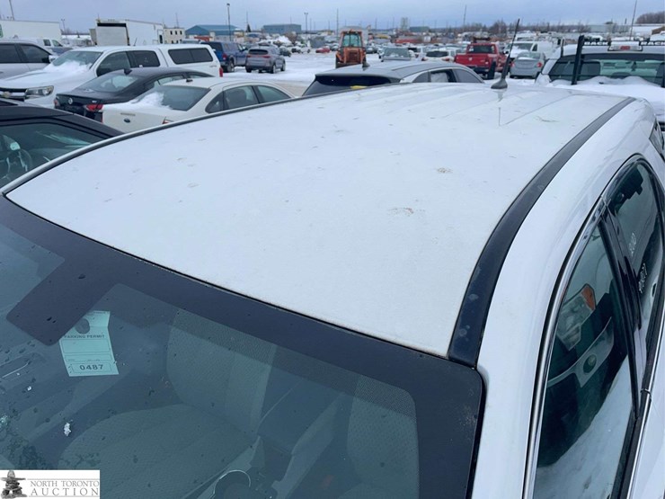 2010-chevrolet-equinox-ls-image-25