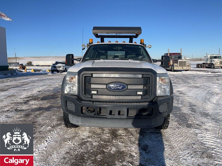 2013-ford-f550-image-9