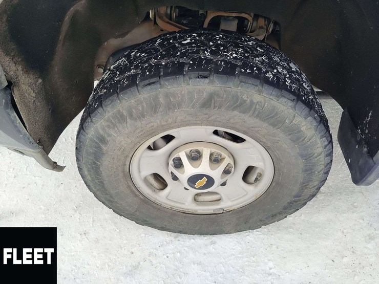 2020-chevrolet-silverado-2500hd-image-10