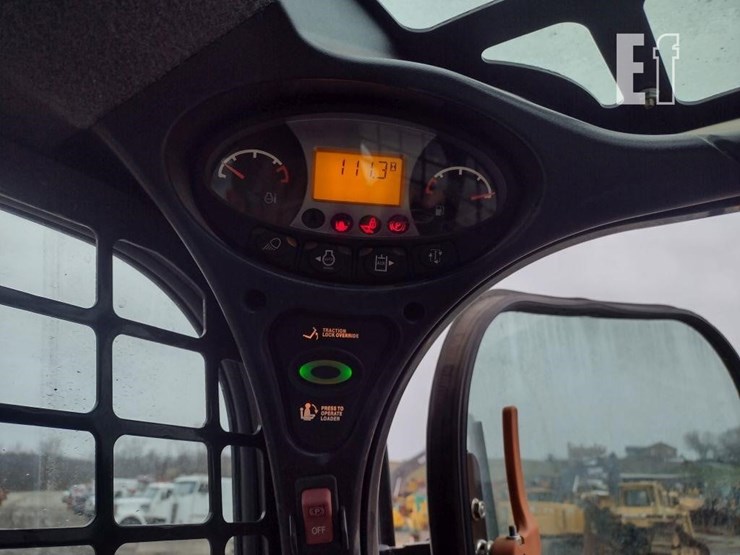 2022-bobcat-t595-image-7