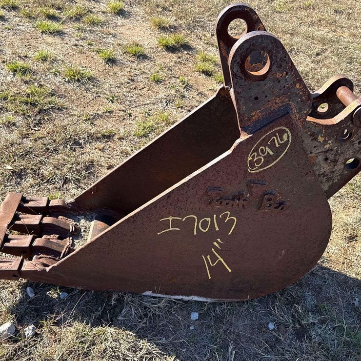 14in Digging Tooth Bucket Excavator Attachment