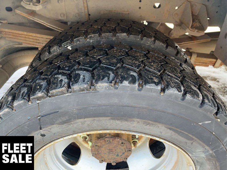 2017-ram-5500-crew-cab-4x4-s/a-service-truck-image-12