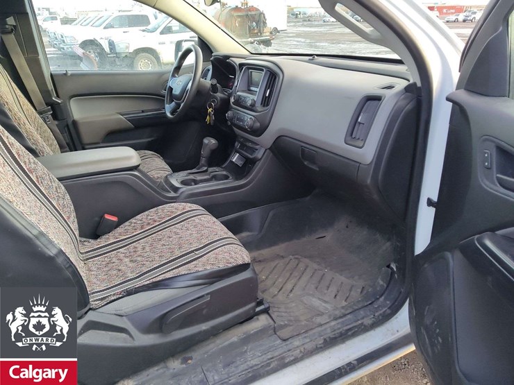 2017-chevrolet-colorado-image-20