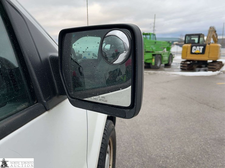 2011-ford-f150-image-31