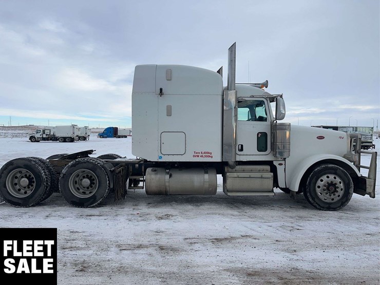 2016-peterbilt-367-image-7