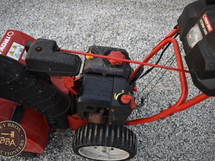 troy-built-storm-2400-41330-image-13