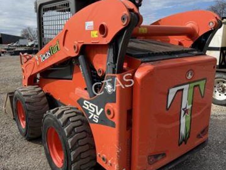 kubota-ssv75-image-11