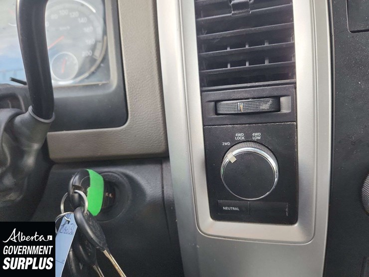 2011-dodge-2500-image-23