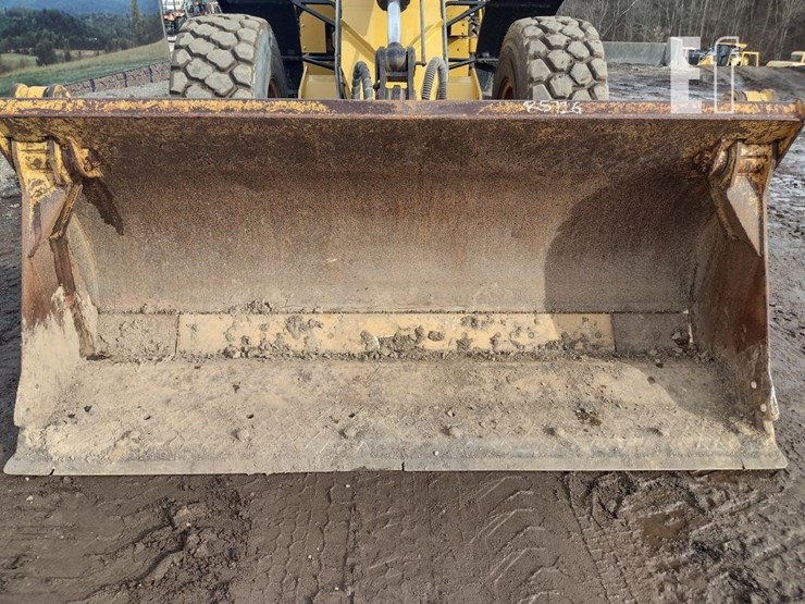 caterpillar-930g-image-16