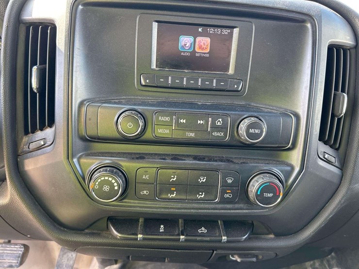 2016-chevrolet-silverado-1500-image-17