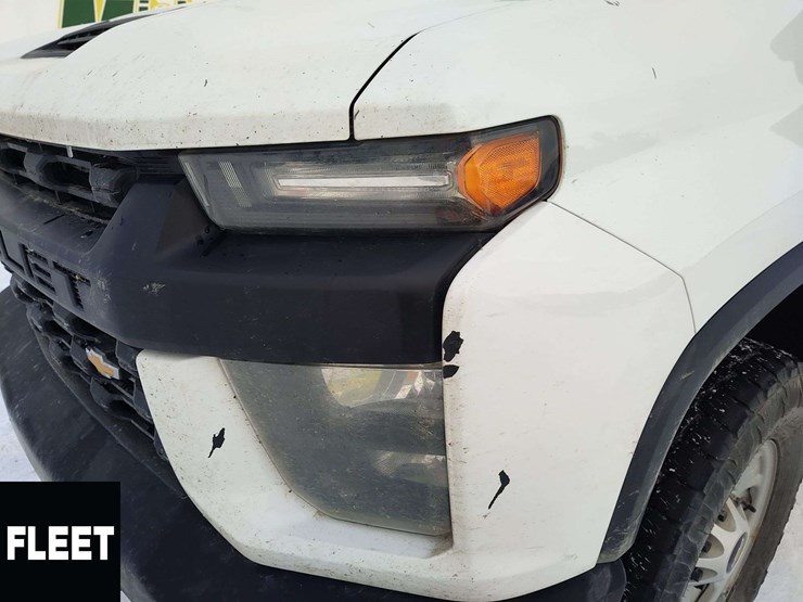 2020-chevrolet-silverado-2500hd-image-34