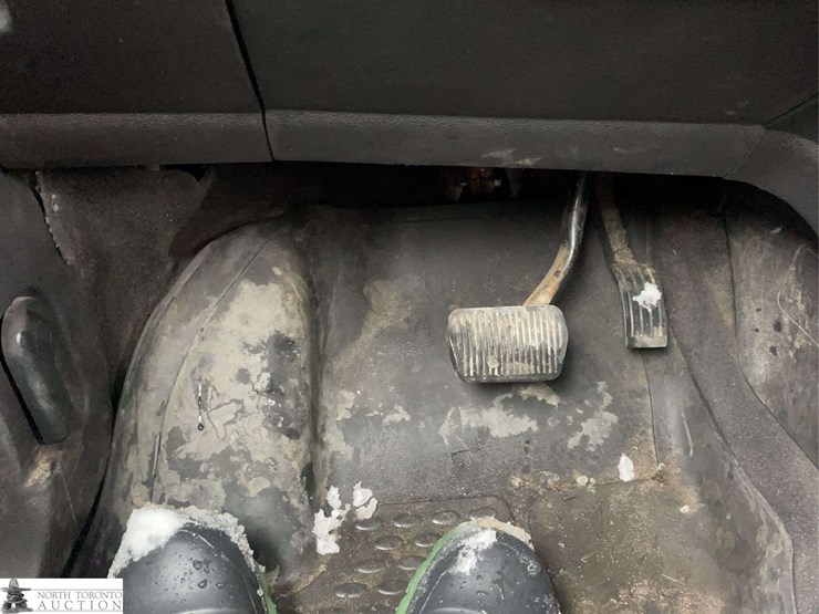 2015-ford-escape-image-16