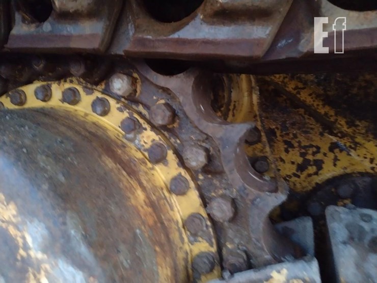 2004-komatsu-d65ex-15-image-31