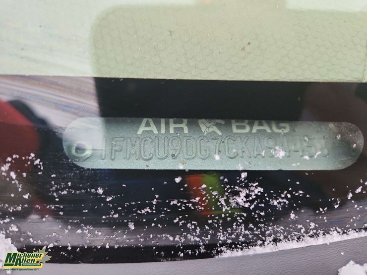 2012-ford-escape-xlt-image-44