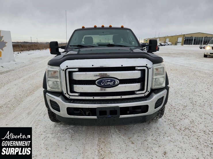 2012-ford-f550-image-9