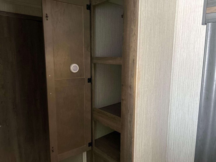 2021-forest-river-puma-put31qbbh-travel-trailer-image-18