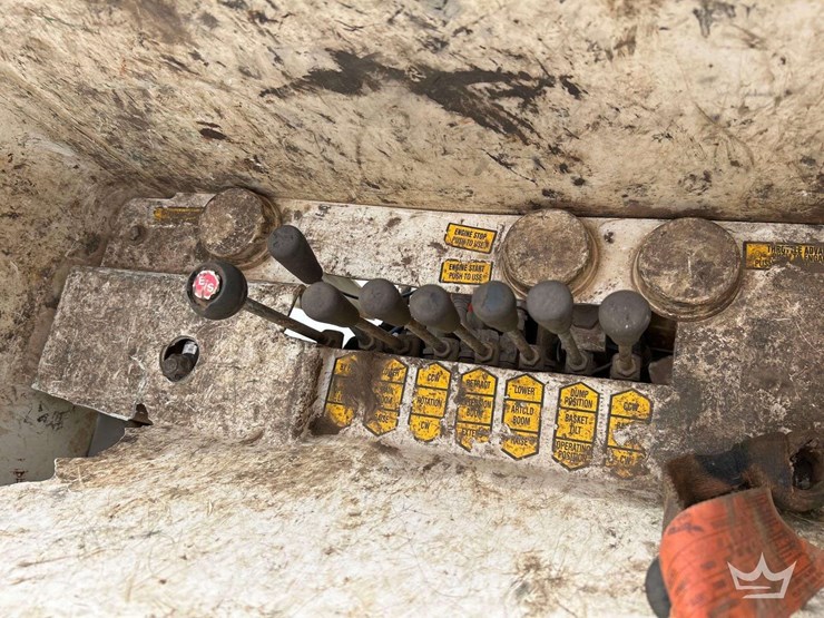 2017-ford-f550-image-32