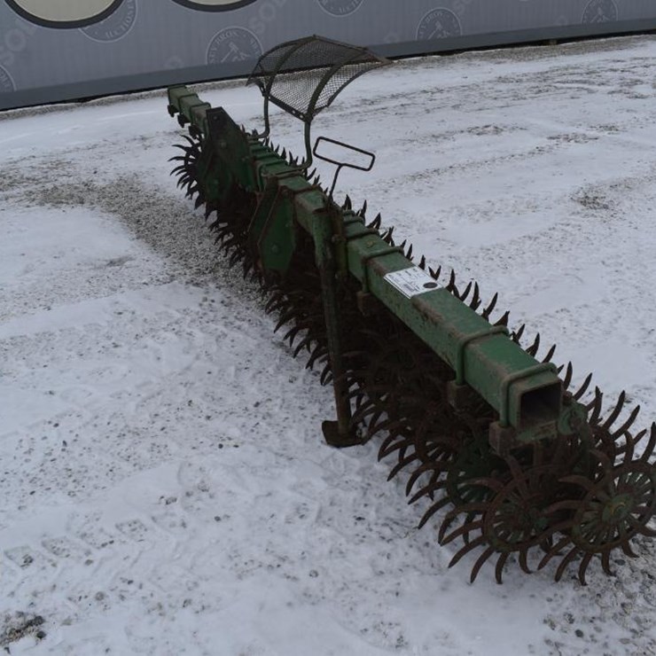 JOHN DEERE ROATARY HOE 38995