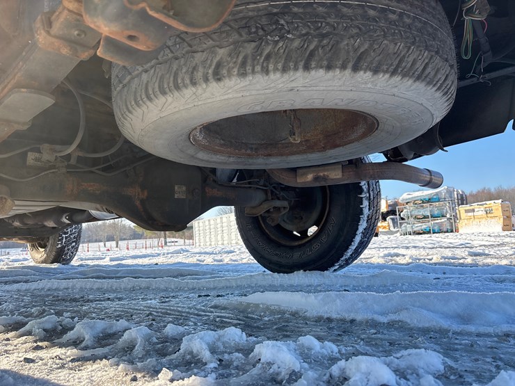 2014-toyota-tacoma-image-7