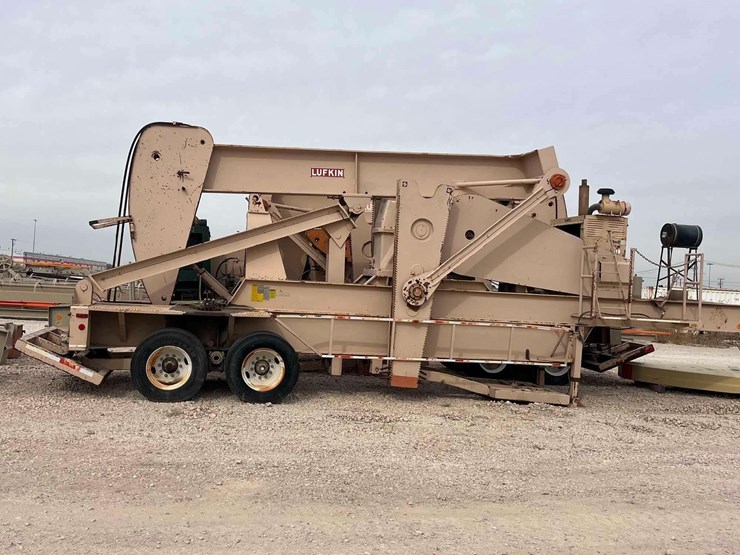 1990-lufkin-cm-320d-305-100-road-runner-mobile-t/a-oil-field-pumpjack-image-7