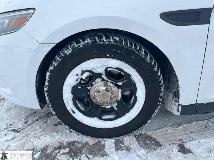 2013-ford-taurus-police-inte-image-14